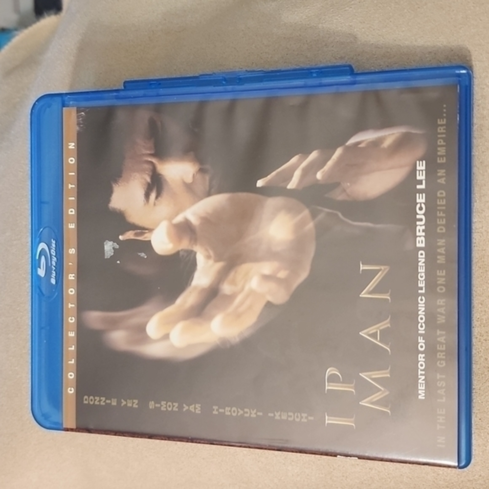Ip‎ Man Blu-ray Disc and Bonus Disc
